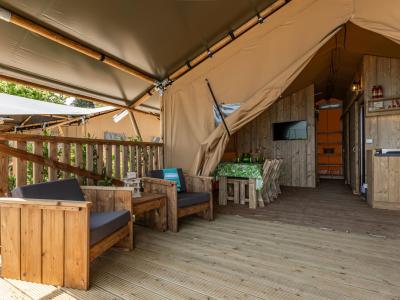 campingrivablu en july-holidays-in-lago-sunshine-tent 023