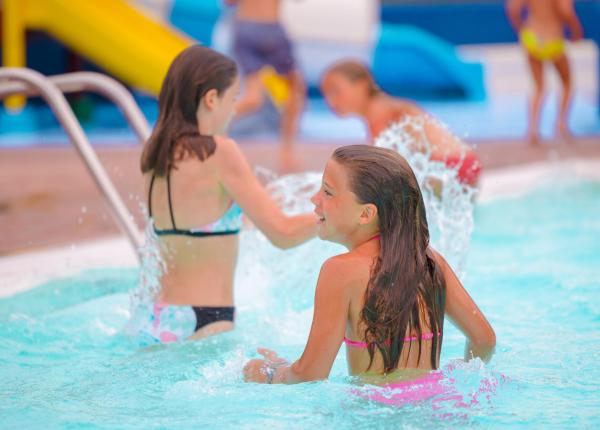 campingrivablu de angebot-juni-mobilheim-campingdorf-am-gardasee 019