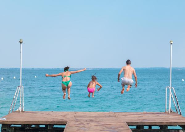 campingrivablu fr reservez-a-l-avance-vos-vacances-sur-le-lac-de-garde 016