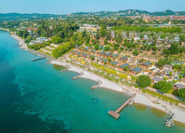 campingrivablu nl black-friday-vakantie-aan-het-gardameer 017